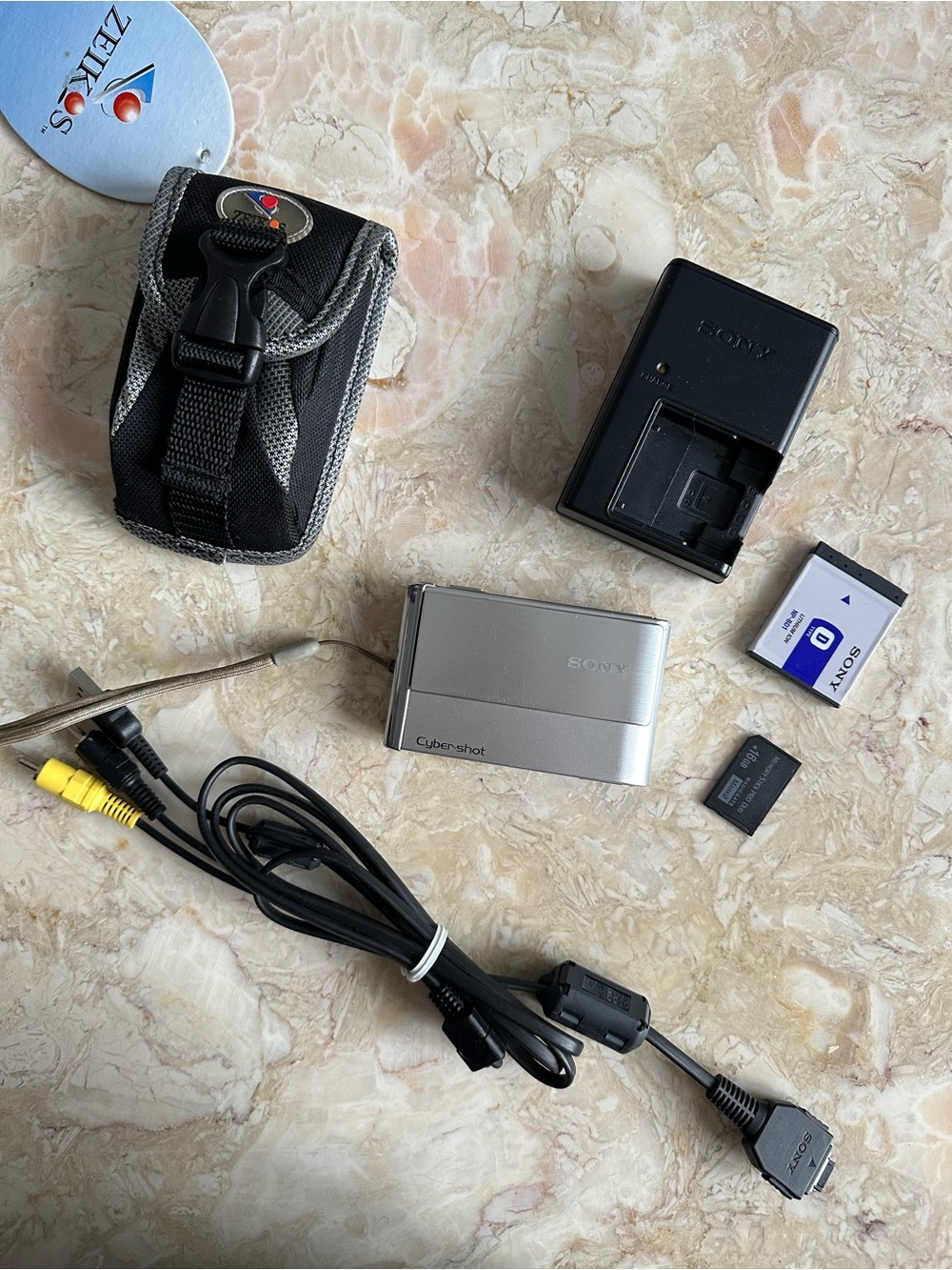 Sony Cybershot DSC-T70